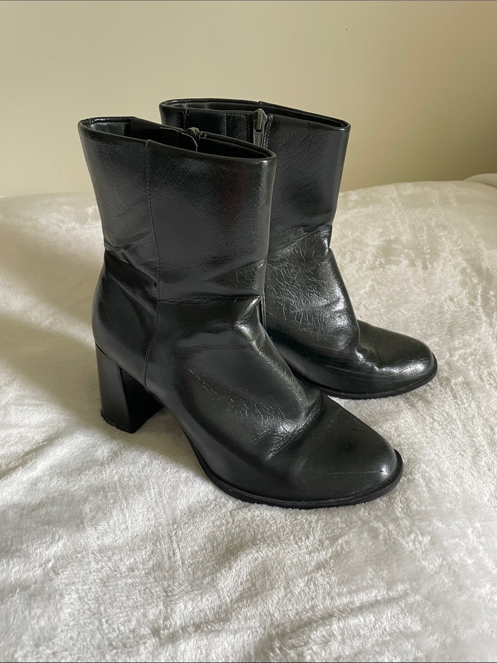 a new day Green Mid-Calf Block Heel Zip Boots